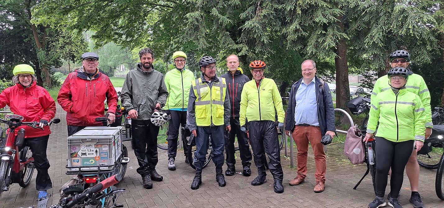 Stadtradeln - Start am Holschentor mit Olaf Schade Stadtradeln - Start am Holschentor mit Olaf Schade