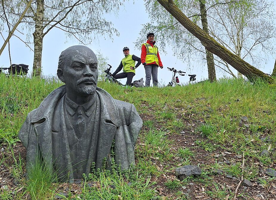 Lenin-Statue im Seepark Lünen Lenin-Statue im Seepark Lünen